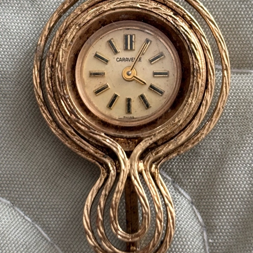 Caravelle Gold Brooch Watch